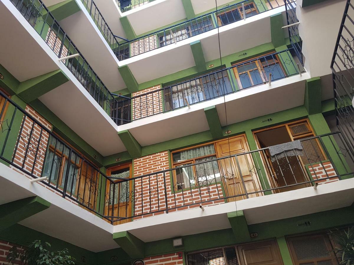 Hostel Buen Descanso Sucre Ngoại thất bức ảnh